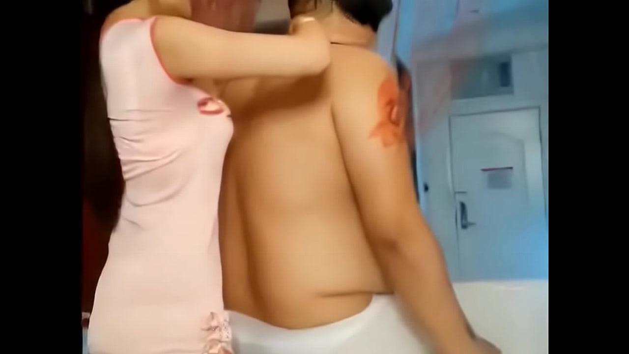Chưa gì đã đè người ta ra đụ rồi Chưa gì đã đè người ta ra đụ rồi